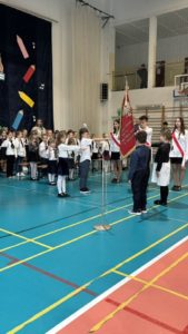 Read more about the article Pasowanie na uczniów i Dzień Edukacji Narodowej w SP 150