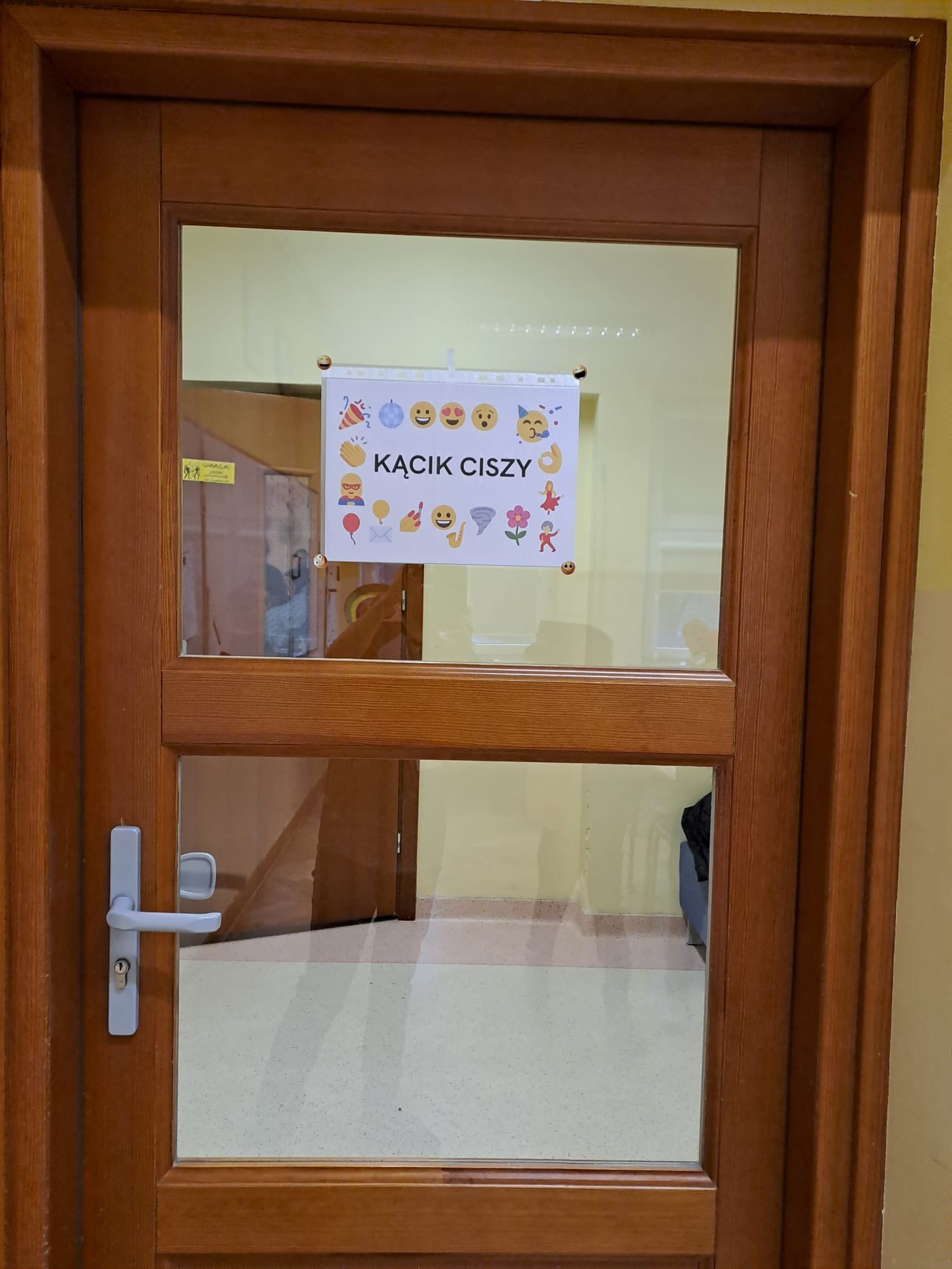 Read more about the article Cicha Sala podczas dyskoteki