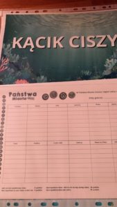 Read more about the article Cicha sala podczas balu karnawałowego